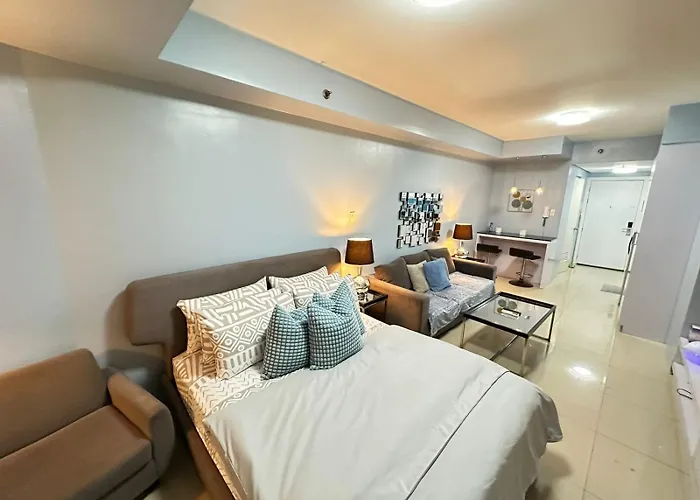 Shell Residences Vip By Kathy 4*